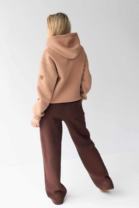 H2H code - Aukštos kokybės laisvalaikio kostiumai