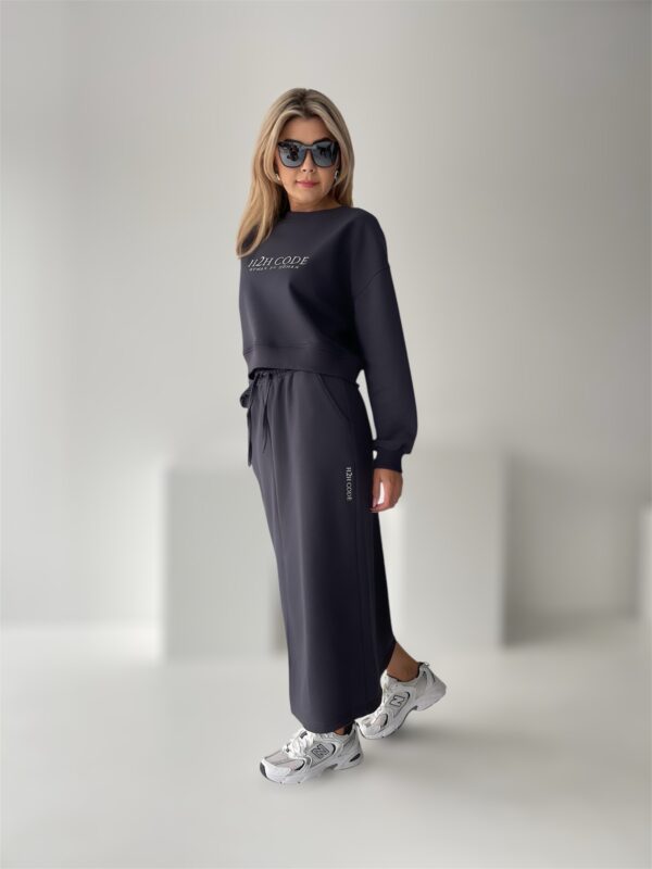 H2H code - Aukštos kokybės laisvalaikio kostiumai